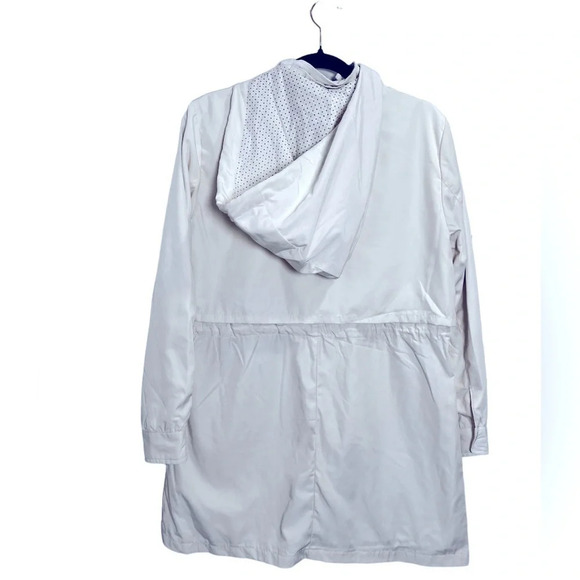 Size small cupcakes and cashmere windbreaker rain jacket in excellent condition - Picture 3 of 4